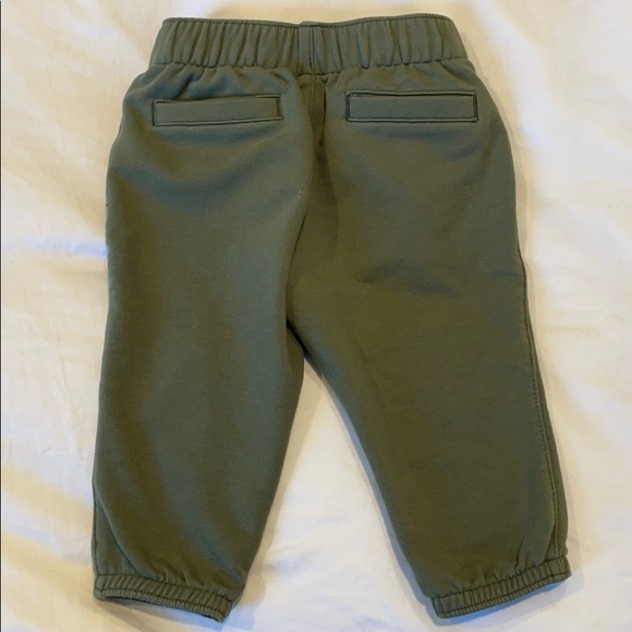 Janie and Jack 12-18mo green pants - Picture 3 of 3